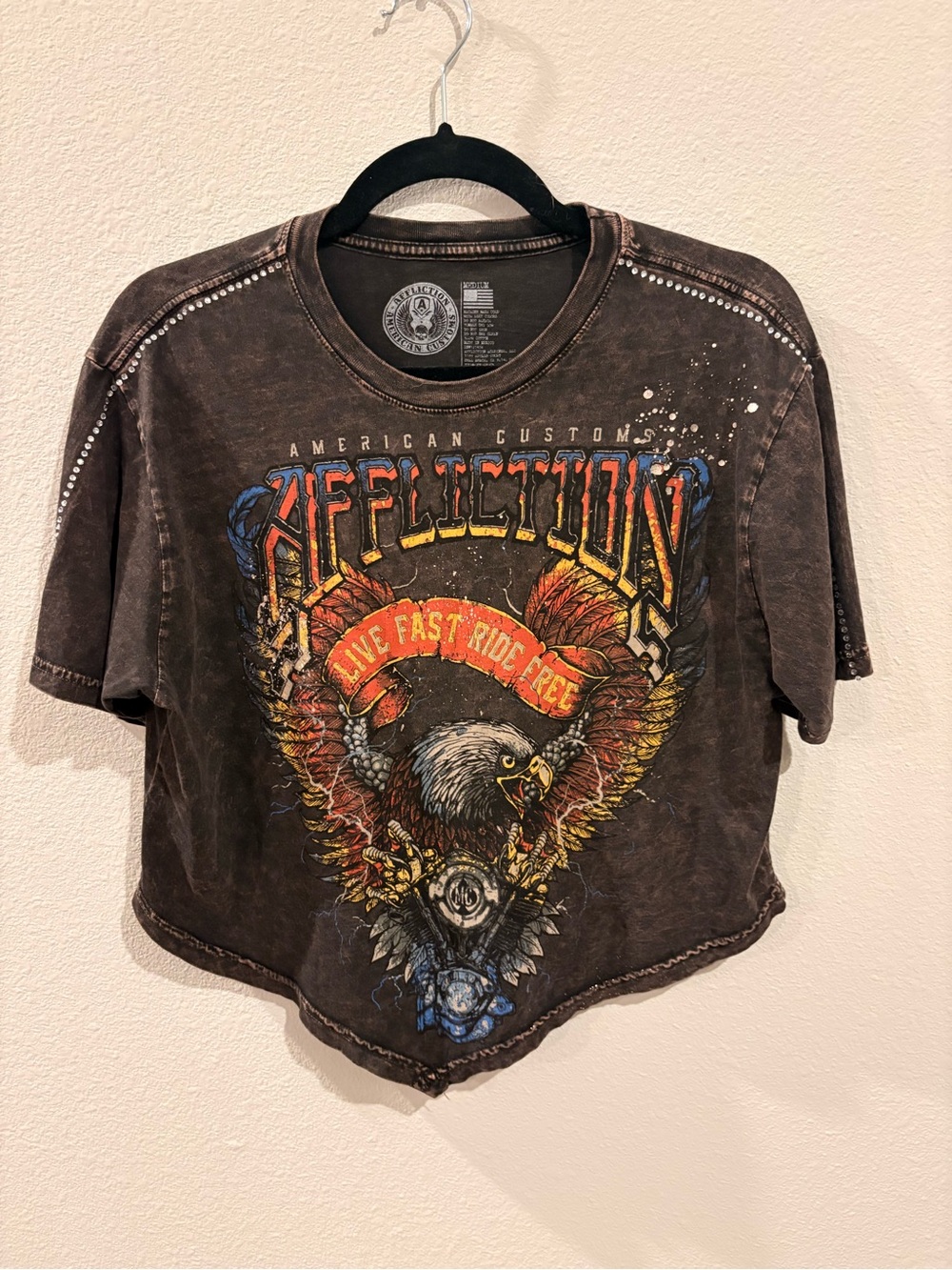 Affliction Brown Short-Sleeve Eagle Graphic Tee with Red and Yellow Accents